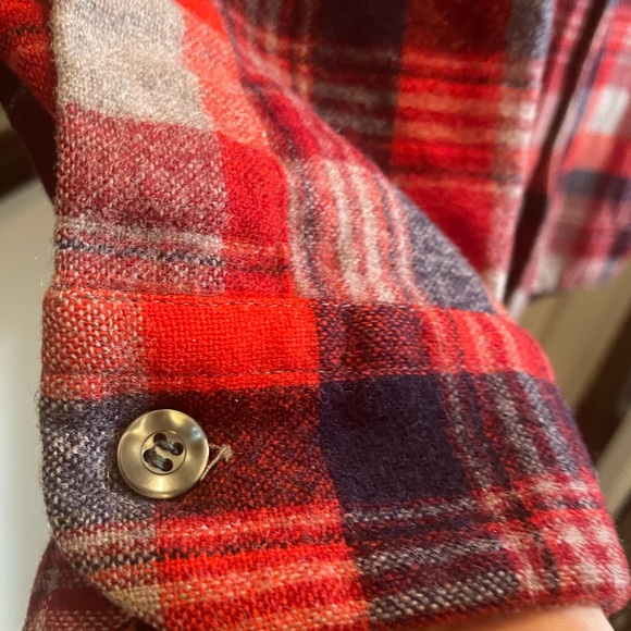 Pendelton size large - Picture 5 of 5